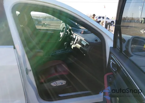 2017 Porsche Macan S из США, поврежденный, VIN WP1AB2A54HLB20137